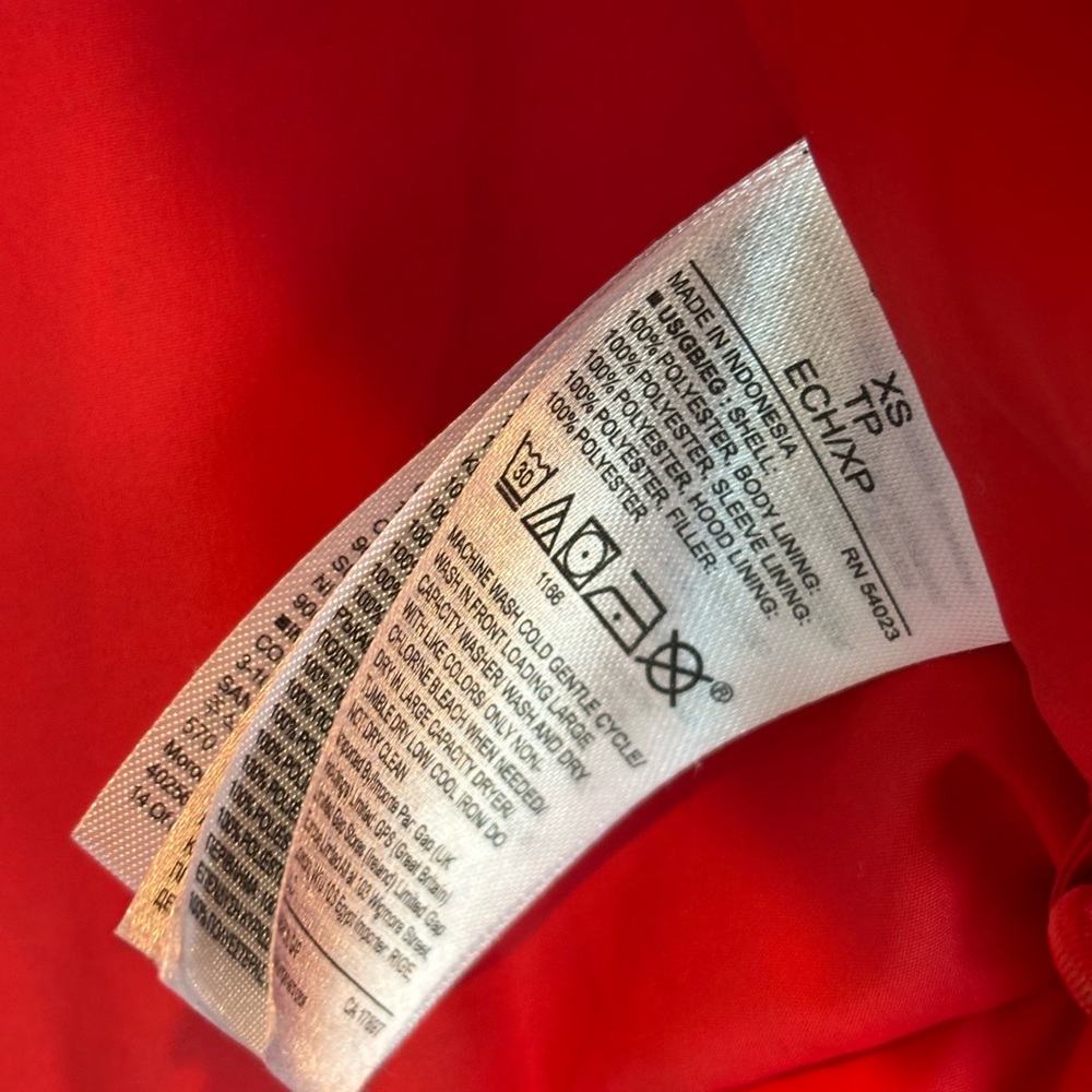 GAP Red THICK Puffer Jacket XS - Picture 4 of 5